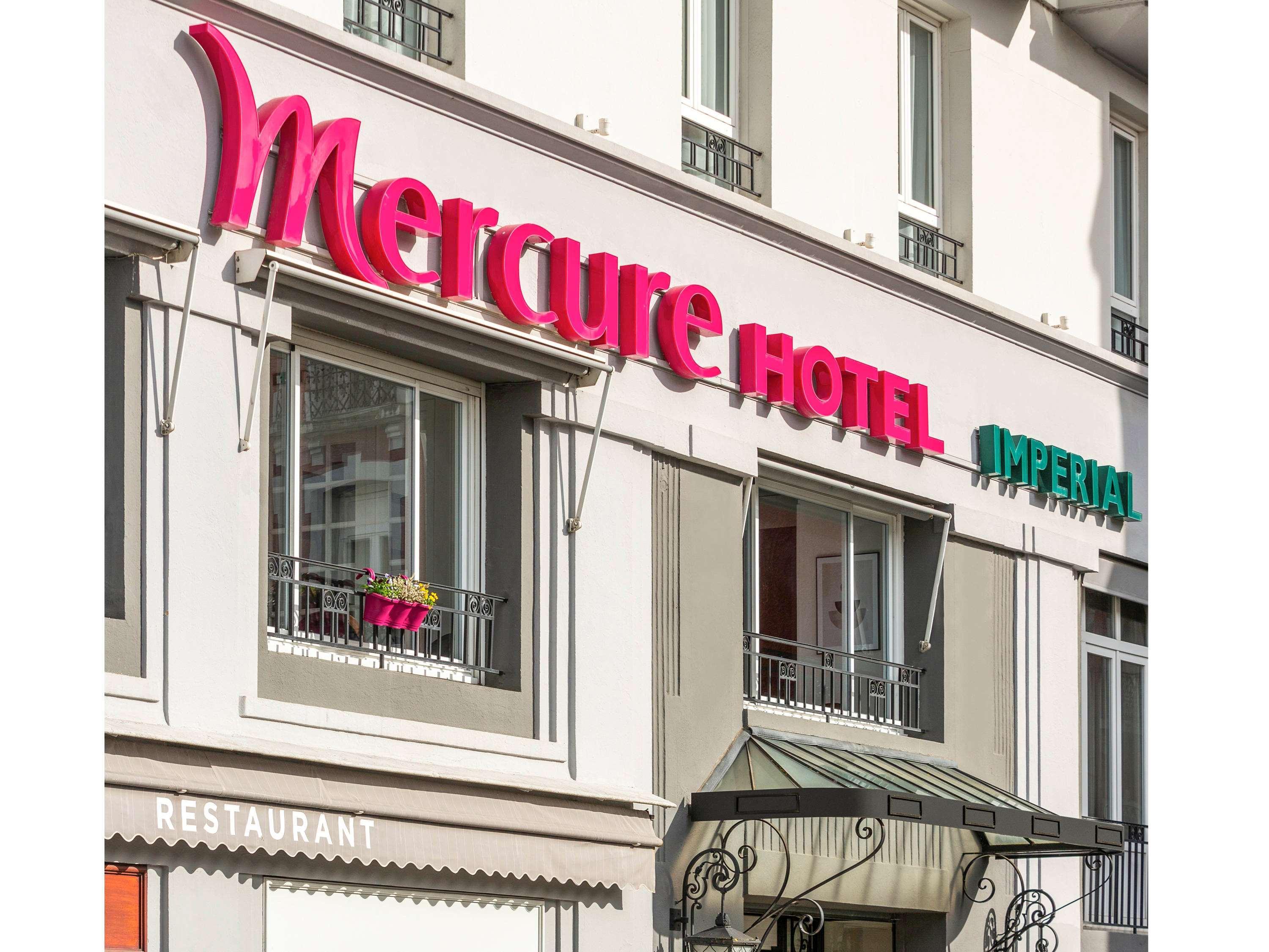 Отель Mercure Lourdes Imperial Экстерьер фото